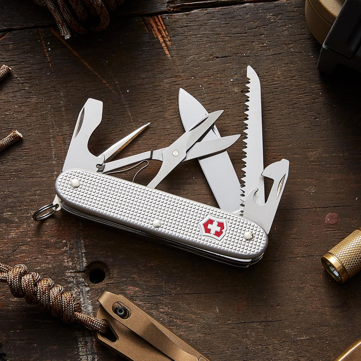 Victorinox, Taschenmesser, Farmer X Alox, 93 mm, silber (10 Funktionen, Klinge, Schraubendreher 3 mm