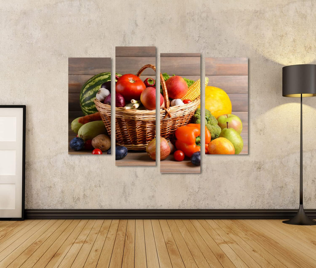 islandburner Bild auf Leinwand Korb Mit Bio Obst Und Gemüse Auf Holzuntergrund Bilder Wandbilder Pos