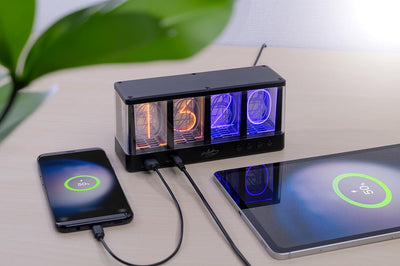 infactory Uhr: Tischuhr in Röhren-Optik, RGB-LEDs, USB-A/C-Anschluss, USB-betrieben (Tischuhr in Röh