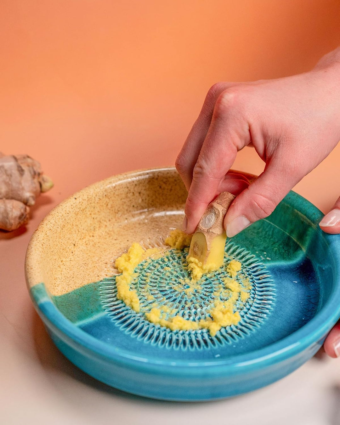 evergrate Geniales Duo: Tellerreibe + Dipschale Motiv Beach mit 2 Küchenpinsel und 2 Rezepthefte, Be