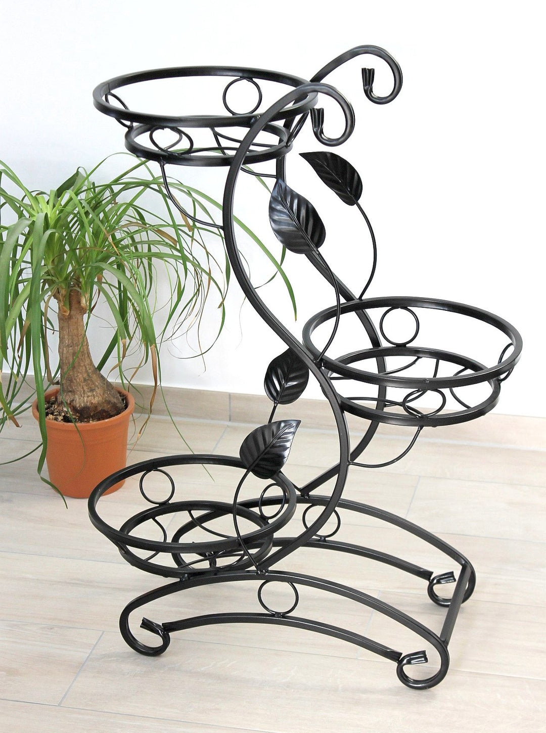 DanDiBo Blumentreppe Metall Schwarz 87 cm Blumenständer mit 3 Ablagen KW019 Blumensäule Pflanzenstän