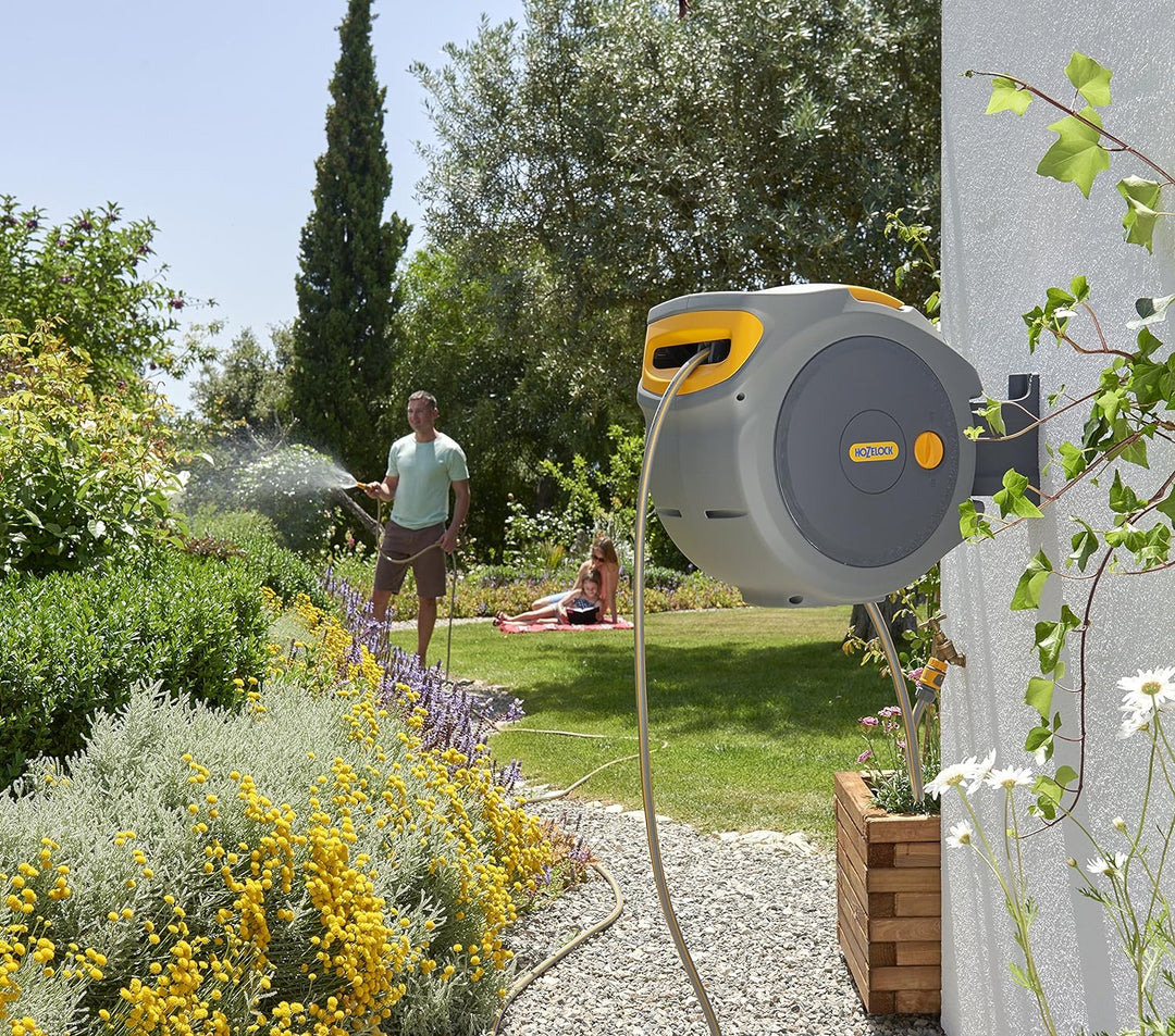 HOZELOCK - Wandschlauchbox Auto Reel 20 M: Automatische Aufrollung. Einfache Installation. Inkl. Sch