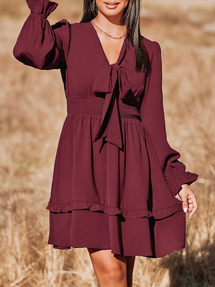 CUPSHE Damen Kleid V Ausschnitt Schleife Gebunden Langarm Tiered Rüschen A Linien Kurze Freizeitklei