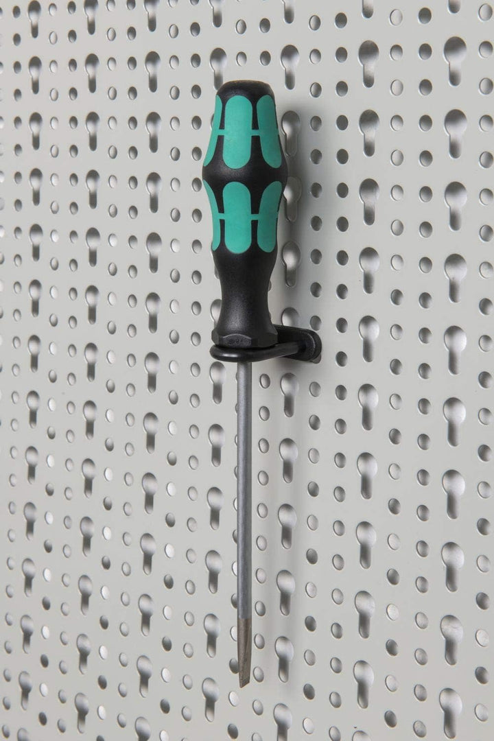 XXL Werkzeugwand aus Metall mit Stärke ca. 1 mm in Hellgrau. Inklusive Hakensortiment 52tlg. sowie B