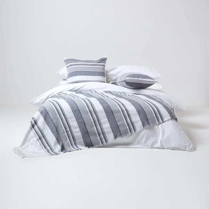 Homescapes handgewobener Vorhang Morocco grau weiss 2er Set Ösenvorhang 167 x 182 cm (Breite x Länge