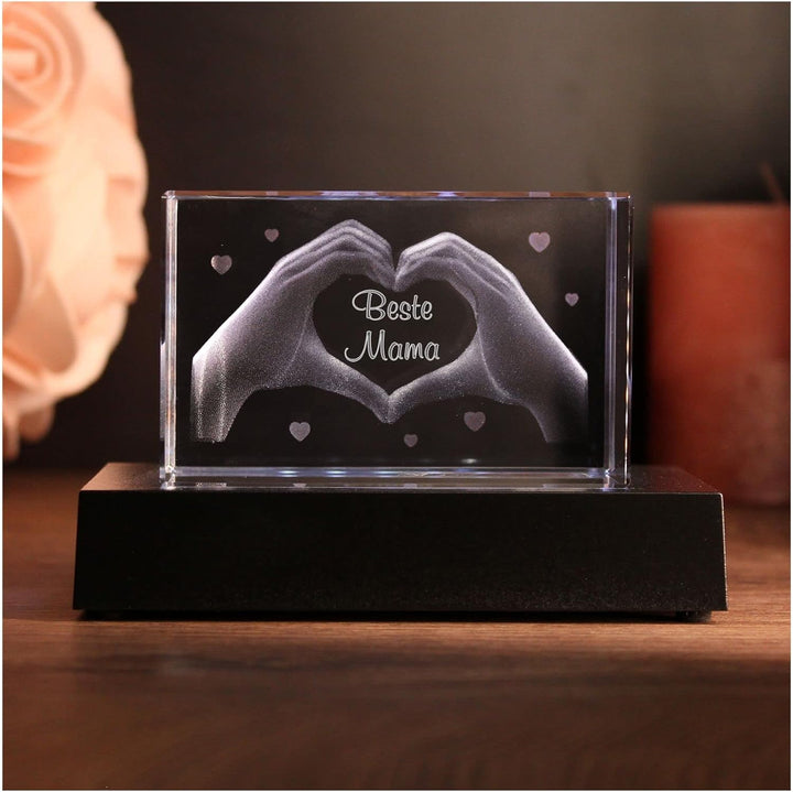 LoveGoals 3D Glas Kristall mit Gravur - Herz aus Zwei Händen mit Text Beste Mama graviert - Geschenk