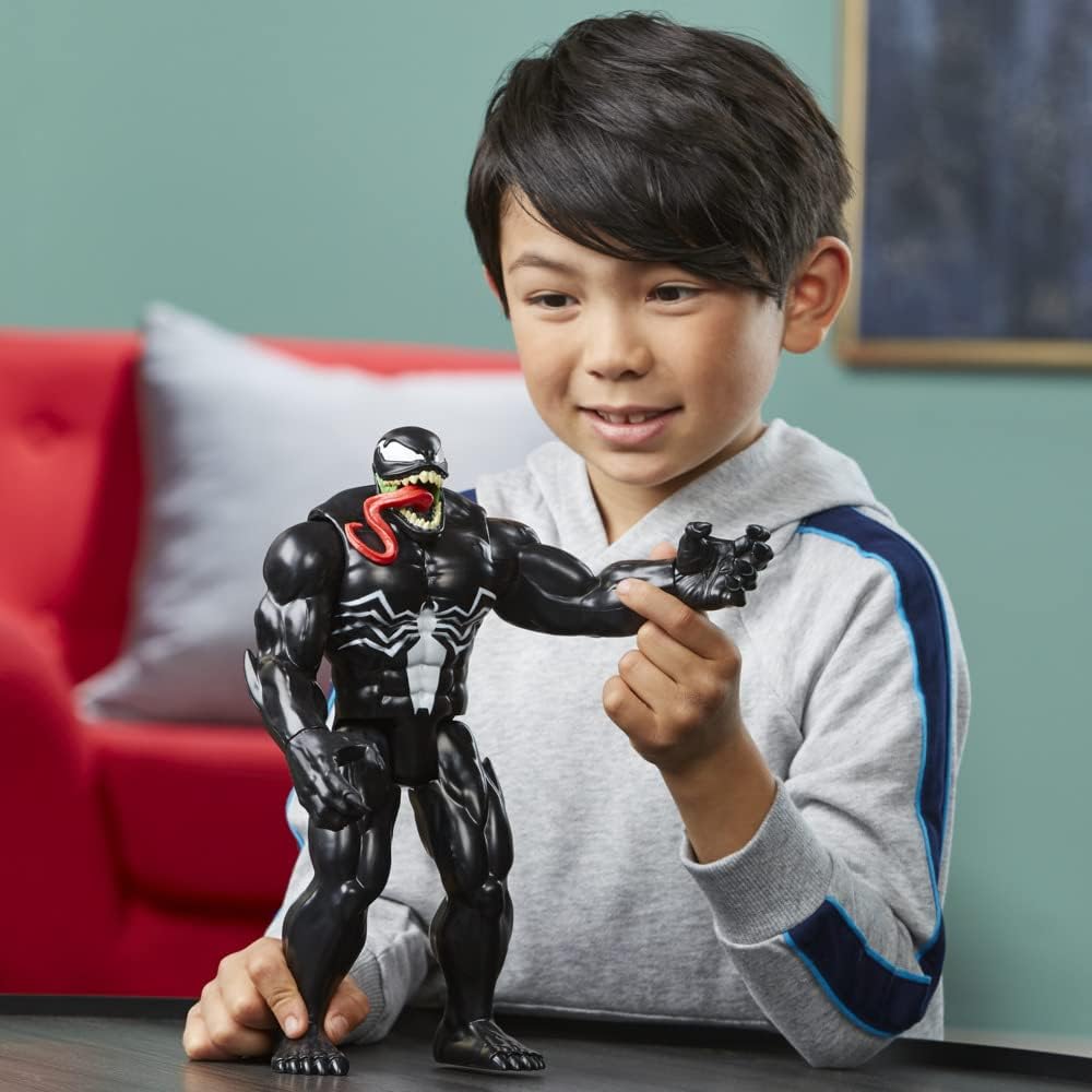 Hasbro Marvel Spider-Man Titan Hero Series Deluxe Venom Toy 30 cm Action Figure, Toys for Kids Ages