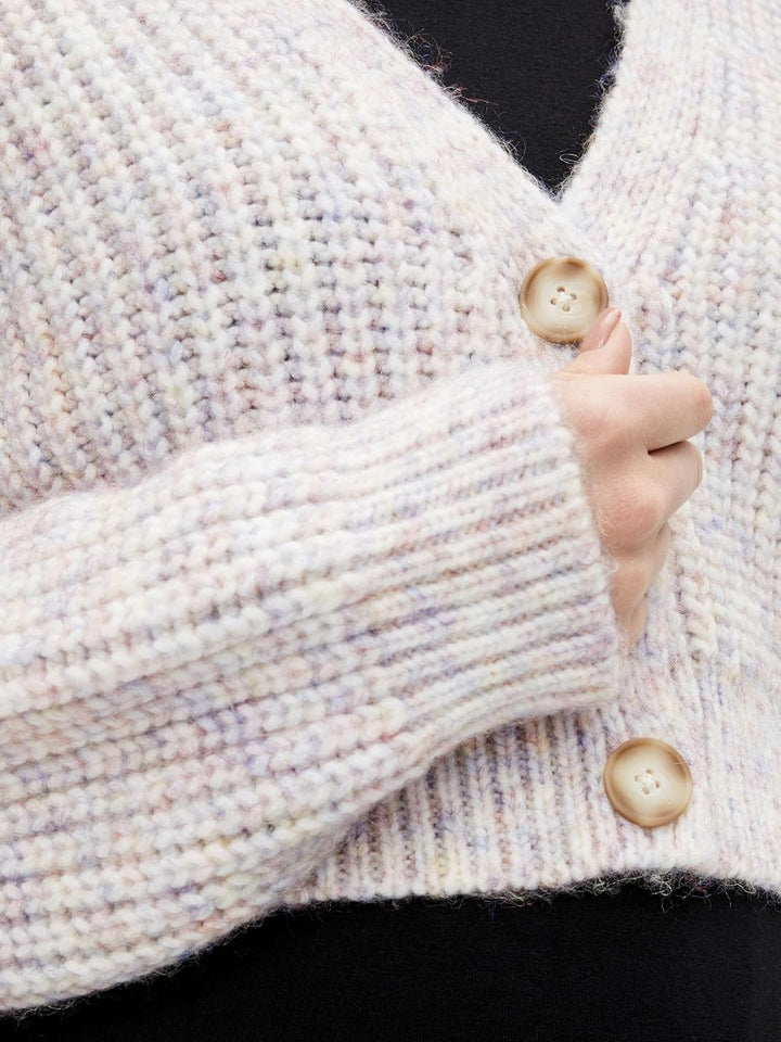 PIECES No Values Found No Values Found L Bog/Detail:spacedyed Yarn, L Bog/Detail:spacedyed Yarn