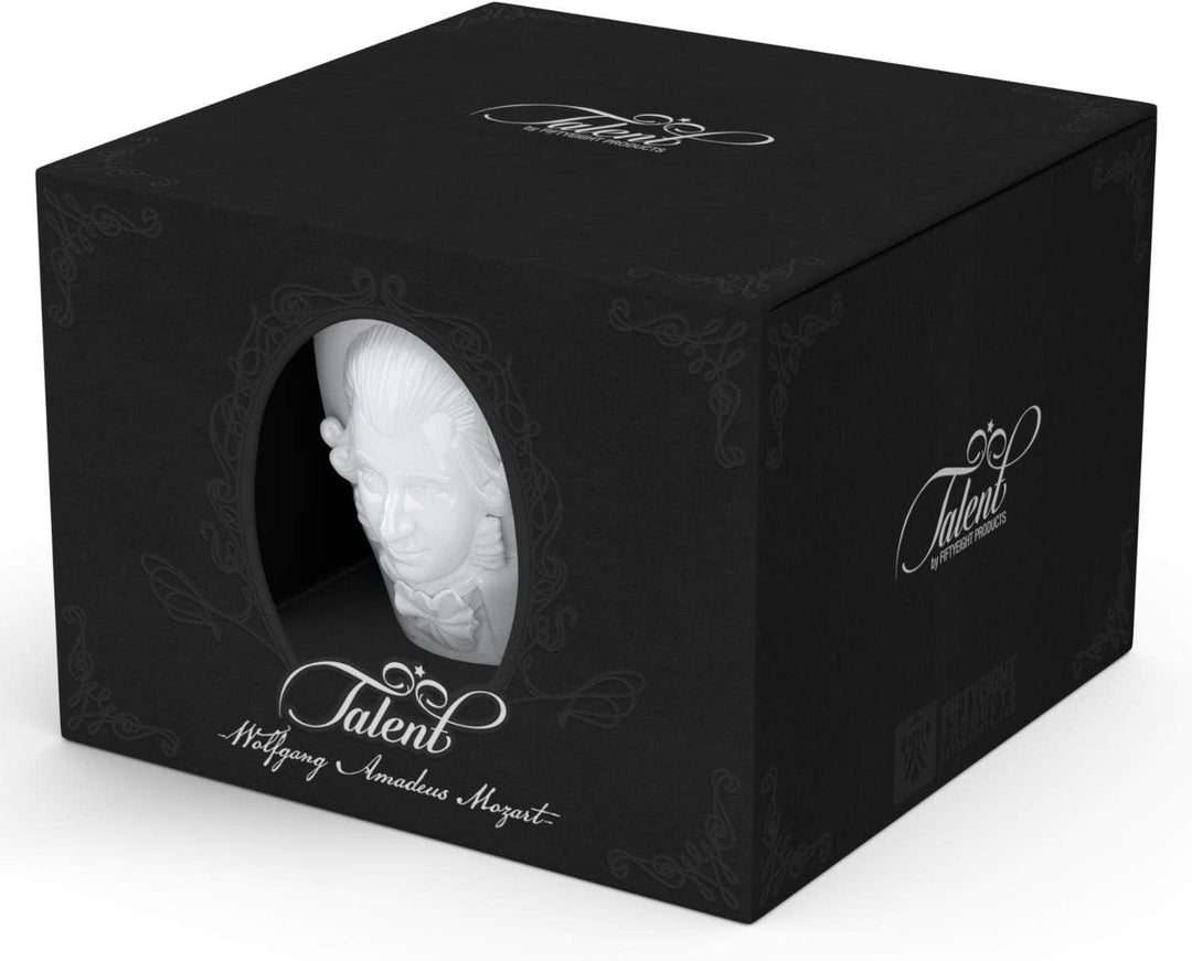FIFTYEIGHT PRODUCTS / Talent / Kaffeetasse mit Untertasse „Amadeus Mozart“- Portrait (Porzellan, 260