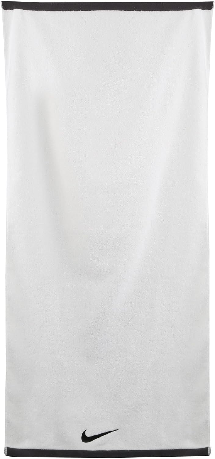 Nike Fundamental Towel Handtuch (White/Black), White/Black