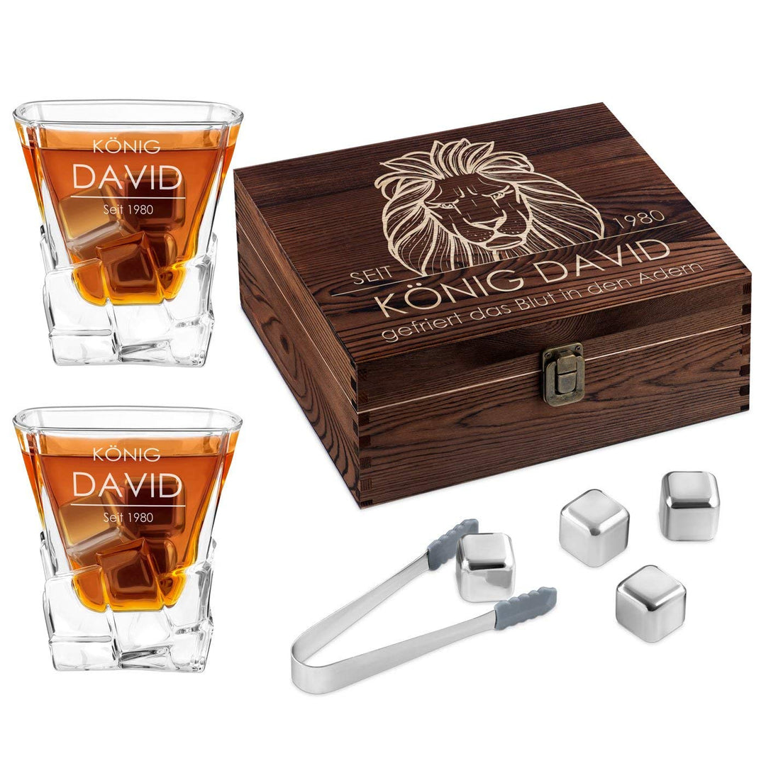 Maverton Whisky Steine Set - in Holzbox mit Gravur - 8 Eiswürfel & 2 Whisky Gläser, Zange, Samtbeute