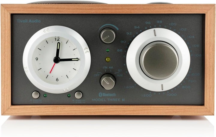 Tivoli Audio Model Three Bluetooth UKW-/MW-Radiowecker (Kirsche / Taupe), Kirsche / Taupe