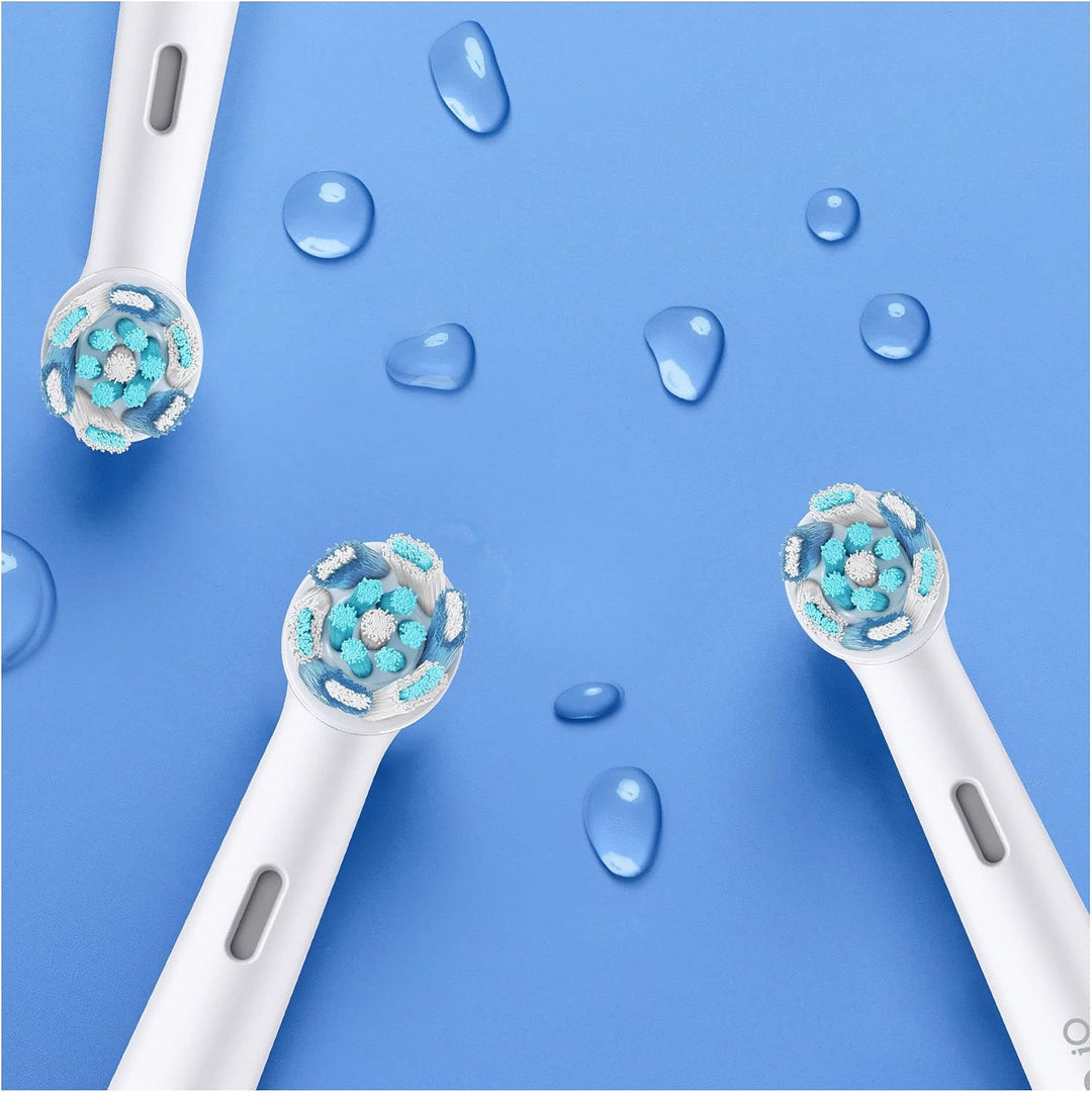 Oral-B iO 7N Elektrische Zahnbürste, weiss, mit Bluetooth, 2 Aufsteckbürsten, 1 Reiseetui, Weiss