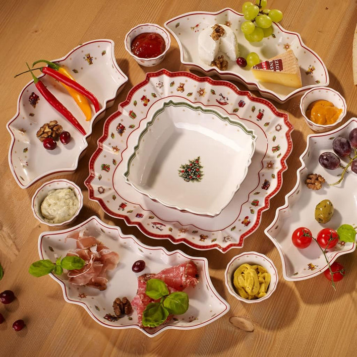 Villeroy und Boch Toy's Delight Servierteller, 26 x 26 cm, Premium Porzellan, Weiss/Rot Serviertelle