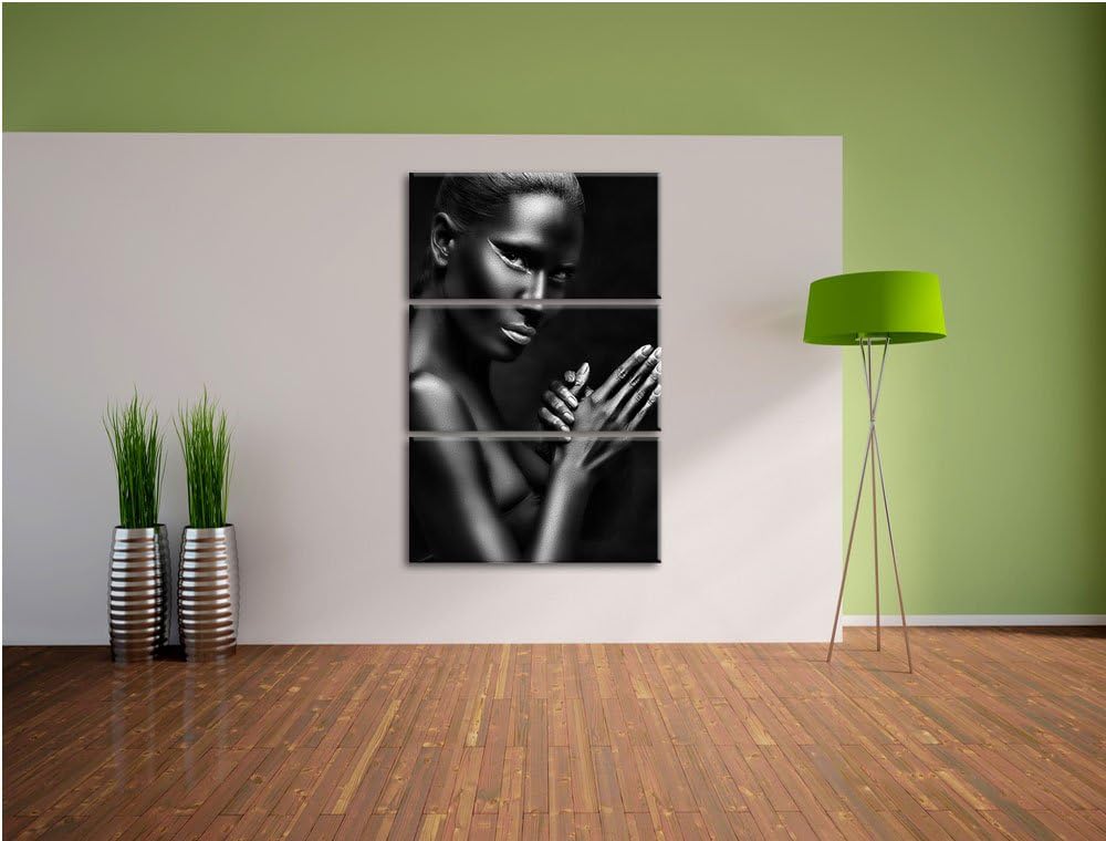Pixxprint Monocrome, Dark Frau mit goldenen Fingerspitzen und Lippen 3-Teiler Leinwandbild 120x80 Bi
