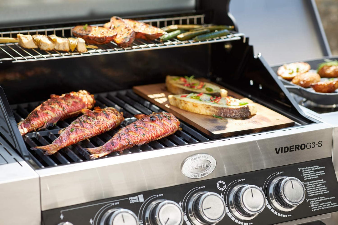 RÖSLE Aromaplanke Erle 2-tlg., Hochwertige Erlenholzplanken für Holzaroma im Grillgut, mehrfach verw