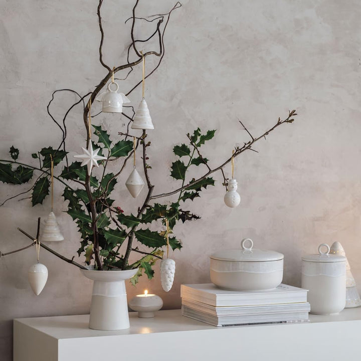 like. by Villeroy & Boch - Winter Glow Dose Rund Beige, Mikrowellensicher, Winterliche Gebäckdose, V