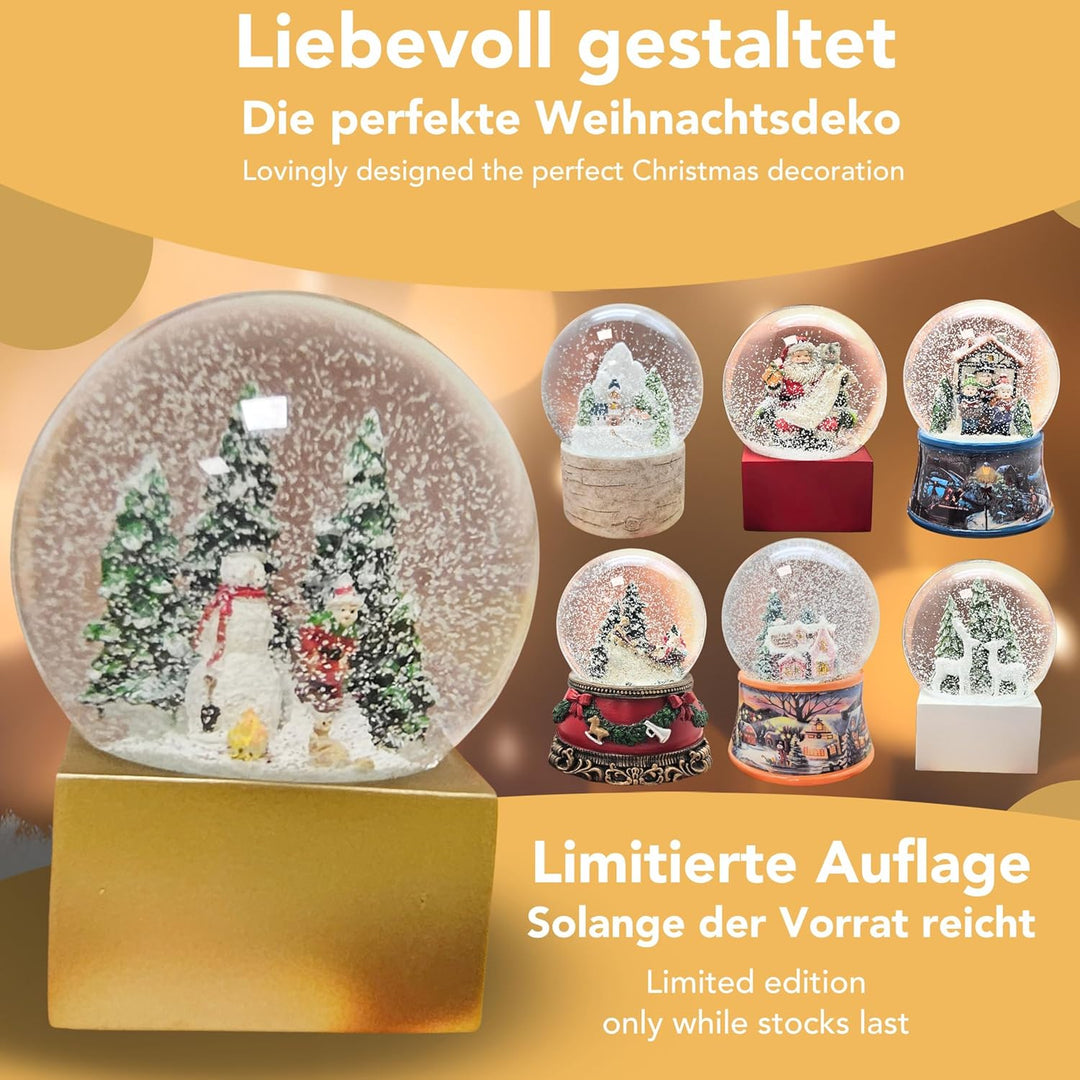 Weihnachts-Schneekugel Winterstimmung | Schneemann Steht mit Kind auf Schlitten | Sockel Farbe Gold