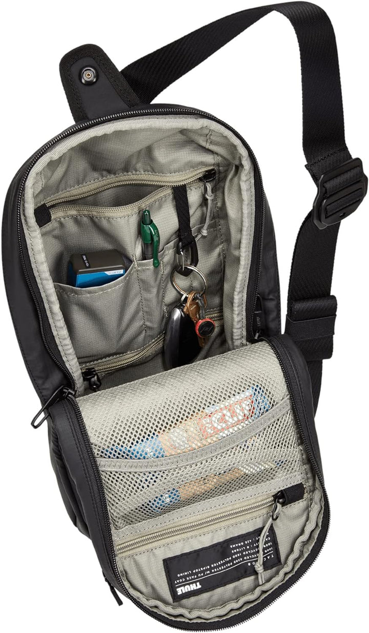 Thule Tact Black 8