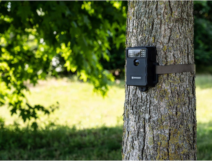 Bresser Wildkamera 5 MP Full-HD mit PIR-Bewegungssensor, Infrarot-LED-Beleuchtung, Wasserdicht IP65,