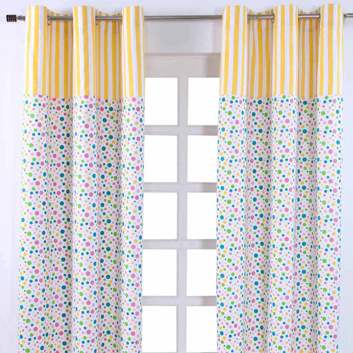 Homescapes Kindervorhang Mädchen Kinderzimmer Ösenvorhang Dekoschal Polka Dots 2er Set bunt 137 x 18