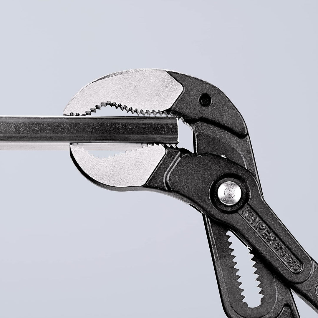 KNIPEX Cobra® XXL Wasserpumpenzange, 560 mm, Muttern bis 120mm, Rohre bis 115mm, Feinverstellung per