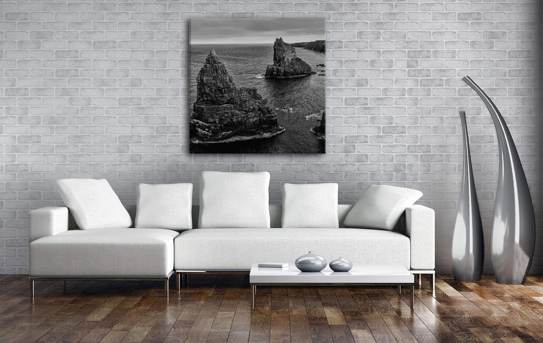 Felsen an der Küste von Schottland Format: 70x70 Effekt: Schwarz&Weiss als Leinwandbild, Motiv auf E