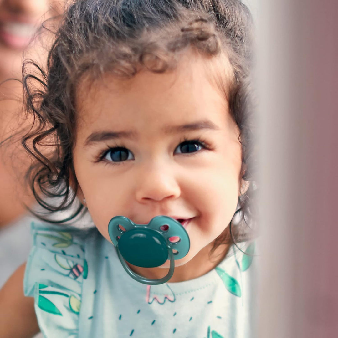 Philips AVENT Ultra Soft Schnuller, 2er-Pack – BPA-freier Schnuller für Babys von 6 bis 18 Monaten,