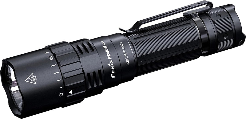 FENIX PD40R v3.0 wiederaufladbare Taschenlampe mit grosser Reichweite