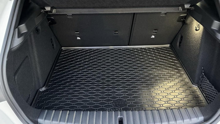 AD Tuning Gummi Kofferraumwanne für 1er BMW F40 (2019-) + 1er BMW F70 (2024-) – Passgenaue Antirutsc