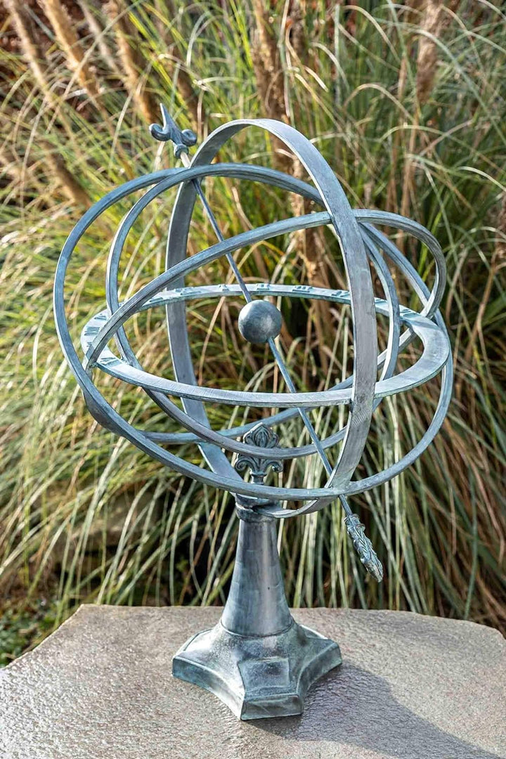 IDYL Outdoor Zeitmesser aus Bronze Sonnenuhr - hochwertig und auffällig | Nr. 0107 | 74 x 47 x 47 cm
