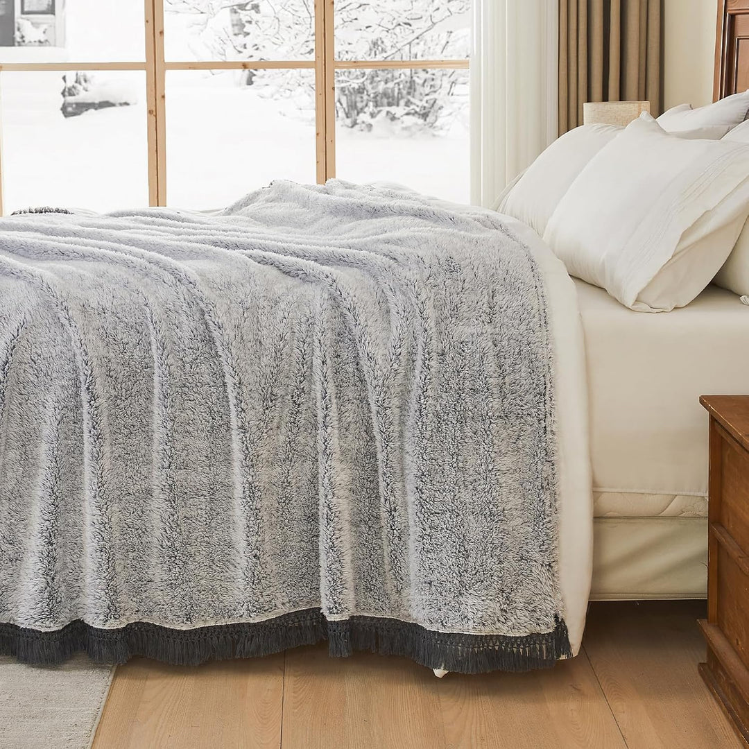 EMME Sherpa Decke Sofa Kuscheldecke Dekorativ mit Quasten, 150x200 cm Flauschige Wohndecke Dicke Sof