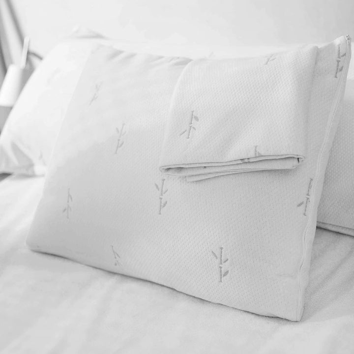 FeelAtHome Kühlender Bambus-Kissenbezug, wasserdicht, 50,8 x 66 cm, 2 Stück (Standard) – sehr weich