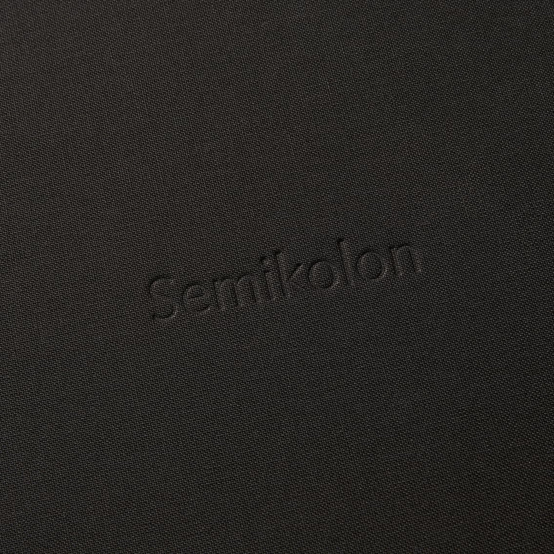 Semikolon 351236 Notizbuch Classic A4 blanko - 176 Seiten, cremeweisses Papier - Lesezeichen - black