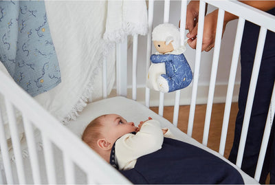 Kaloo - Doux Sommeil - Tragbares Schaf-Nachlicht - Plüschtier-Schlaflicht für Babys - Leuchte Entfer