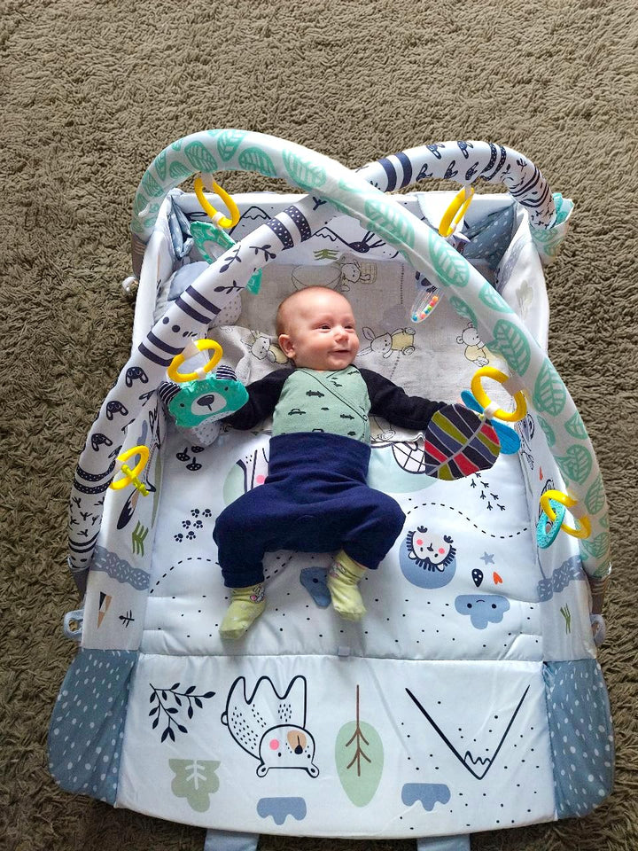 Multifunktionale Baby Spieldecke mit Spielbogen – Baby Gym Spielmatte & Krabbeldecke – inkl. 30 Bäll