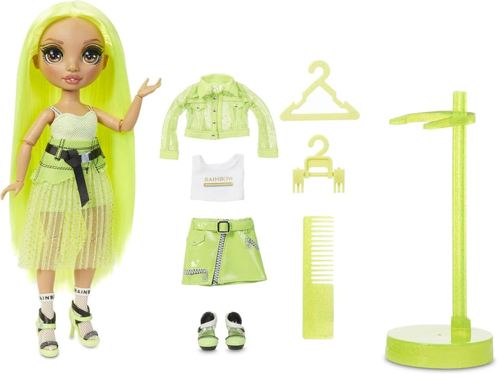 Rainbow High Fashion Doll - Karma Nichols - Neon Puppe mit Luxus-Outfits, Accessoires und Puppenstän