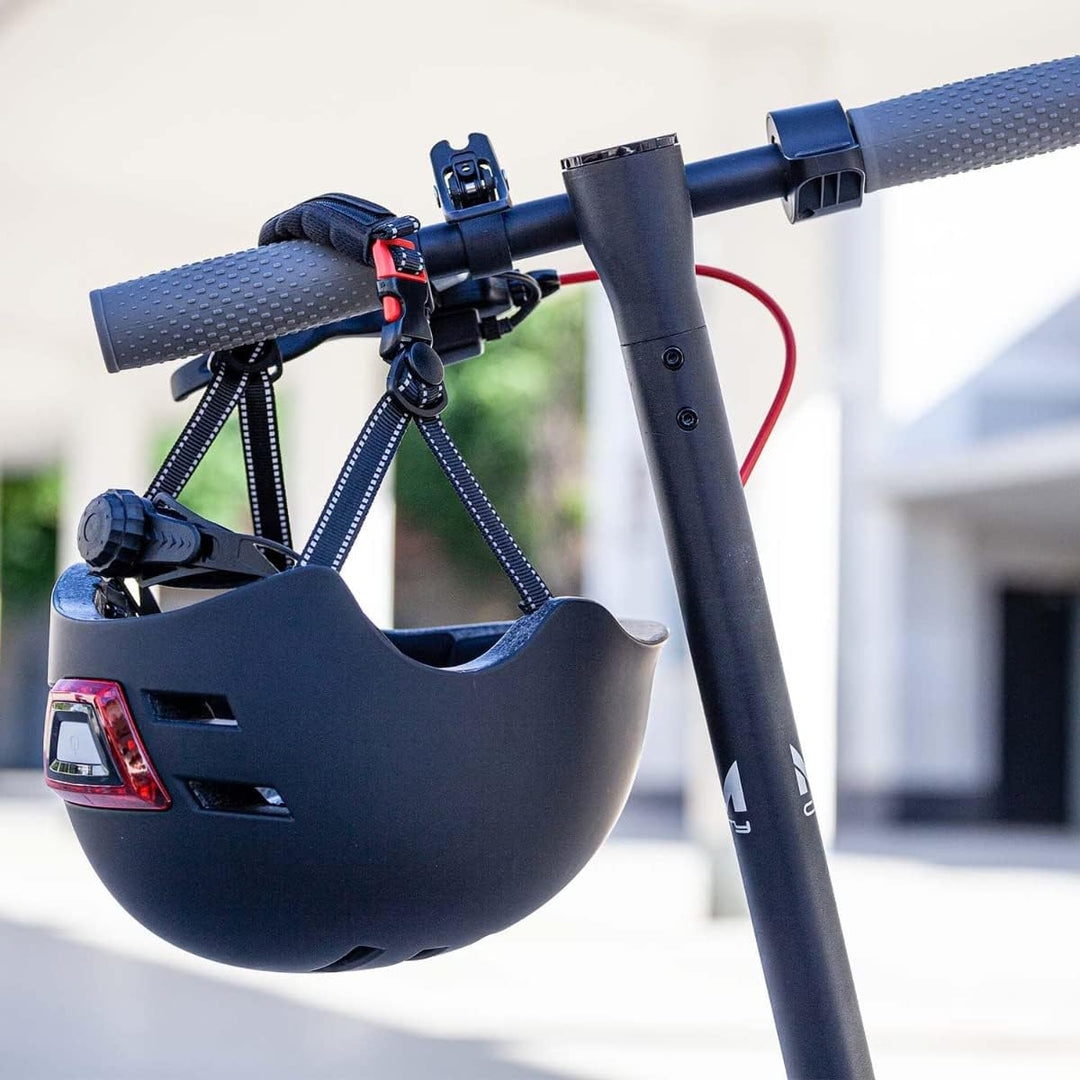 MOLTO - LED-Helm für Erwachsene mit Front- und Rücklicht, ideal für Elektroroller, Fahrräder, Roller