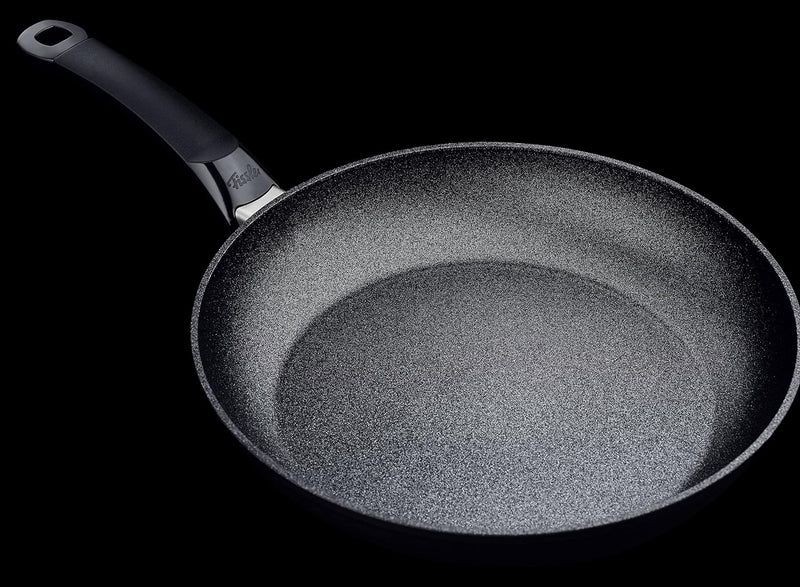 Fissler Adamant Classic / kratzfeste Aluminium-Pfanne (Ø 28 cm) beschichtete Stielpfanne, Brat-Pfann