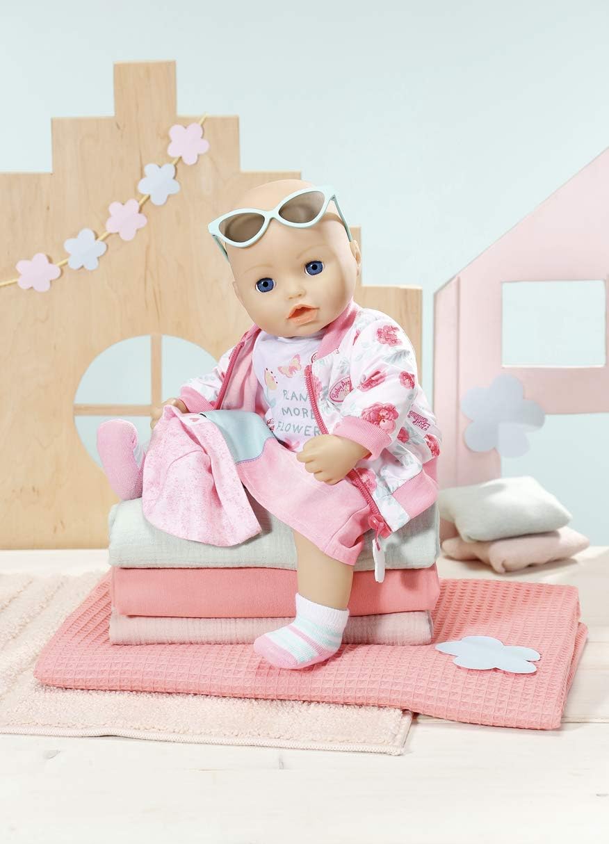 Baby Annabell Deluxe Frühling Outfit, Puppenkleidung Set bestehend aus rosa Puppenjacke, Rock, Mütze