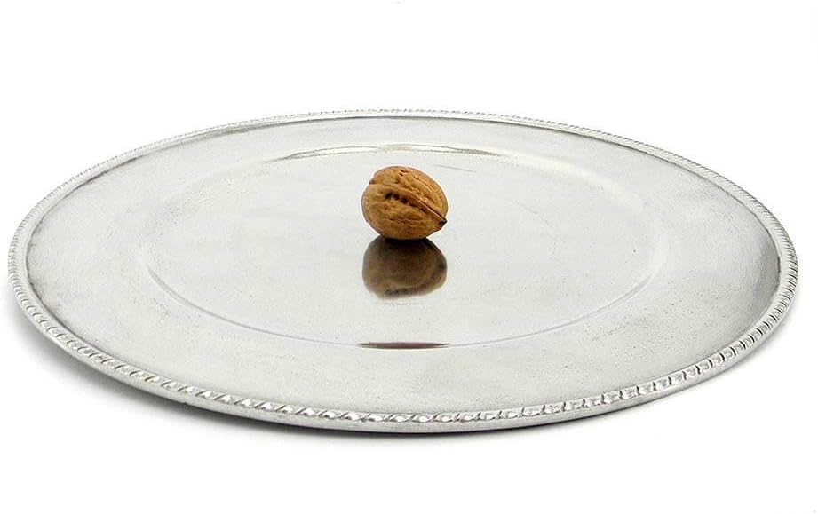 Platzteller aus Zinn mit klassischem Dekor handgefertigt