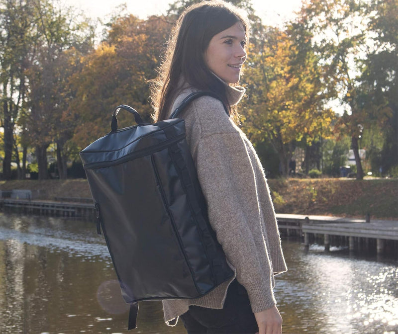 The Friendly Swede Laptop Rucksack Wasserdicht mit 13 Zoll Laptopfach - GRANEBERG City Tagesrucksack