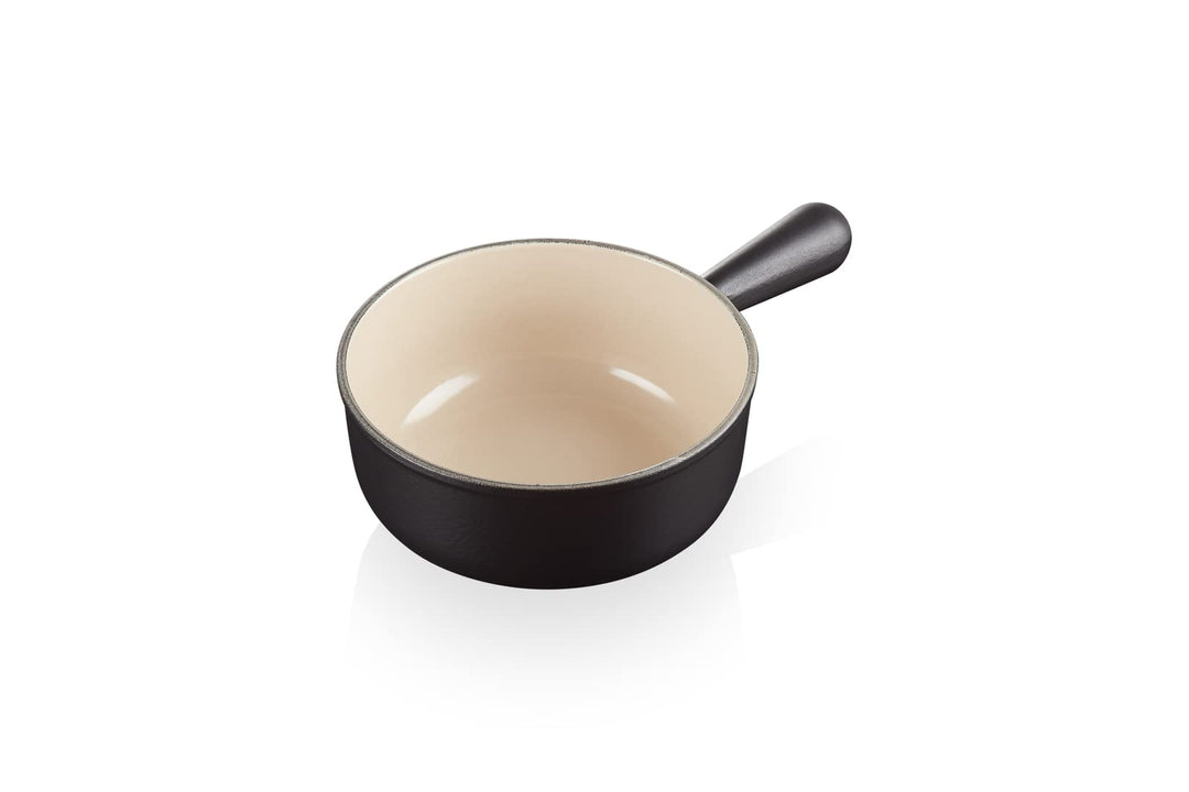Le Creuset Caquelon aus Gusseisen, 22 cm, 2,6 Liter, Schwarz matt, 20007220002460 Schwarz Matt 22 cm