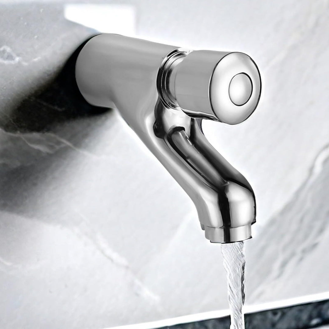 Wandmontierte Waschbeckenarmaturen, Badezimmer-Waschtischarmatur mit selbstschliessendem Druckhebel,