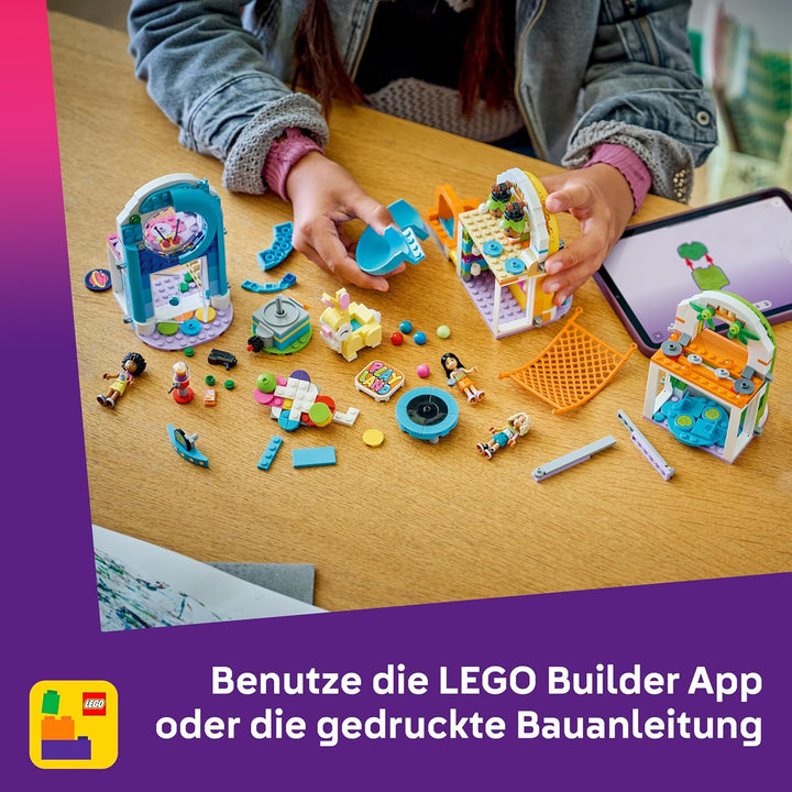 LEGO Friends Cooler Indoor-Spielplatz - Spielzeug mit Rutsche, Bällebad, Karussell, Snackbar, 3 Mini