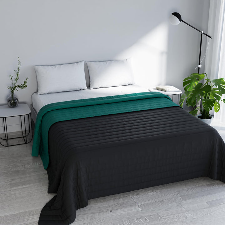 Italian Bed Linen MB Home Italy “Elegant” Sommer-steppdecke, Wasser Grün/Dunkel Grau, 260x270 cm 260