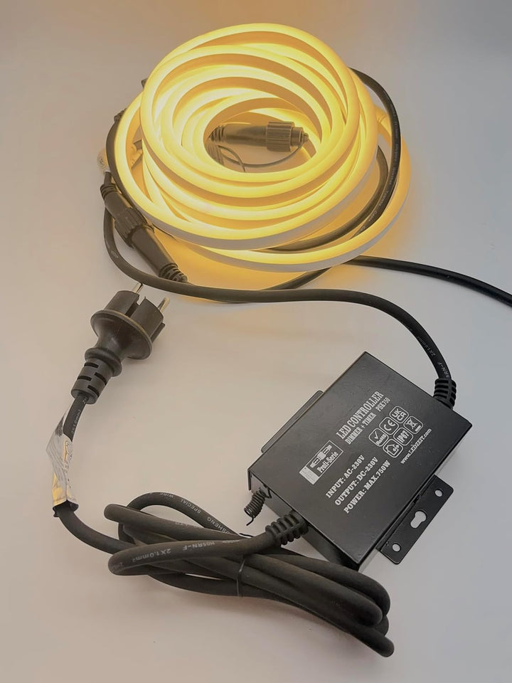LEDZEIT - Profi Serie - LED Controller mit Netzstecker, Stufenloser Dimmer, Timer, mit Fernbedienung