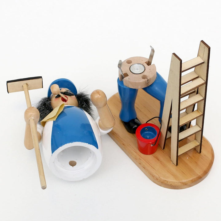 Dekohelden24 Rauchfigur, Räucherfigur, Räuchermännchen, Räuchermann als Fensterputzer mit Fensterwis