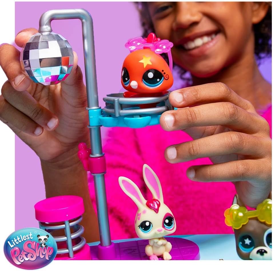 Littlest Pet Shop Disco Nights Play Pack - Features 3 bobblin' Pets - Offical LPS playset for Childr