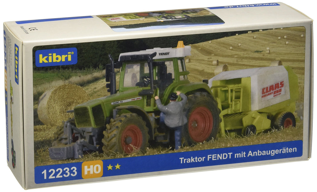 Viessmann 12233 - H0 Traktor FENDT mit Anbaugeräten